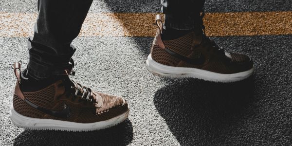 What Causes a Drop Foot and How It Impacts Daily Walking - Cadense adaptive shoes for foot drop