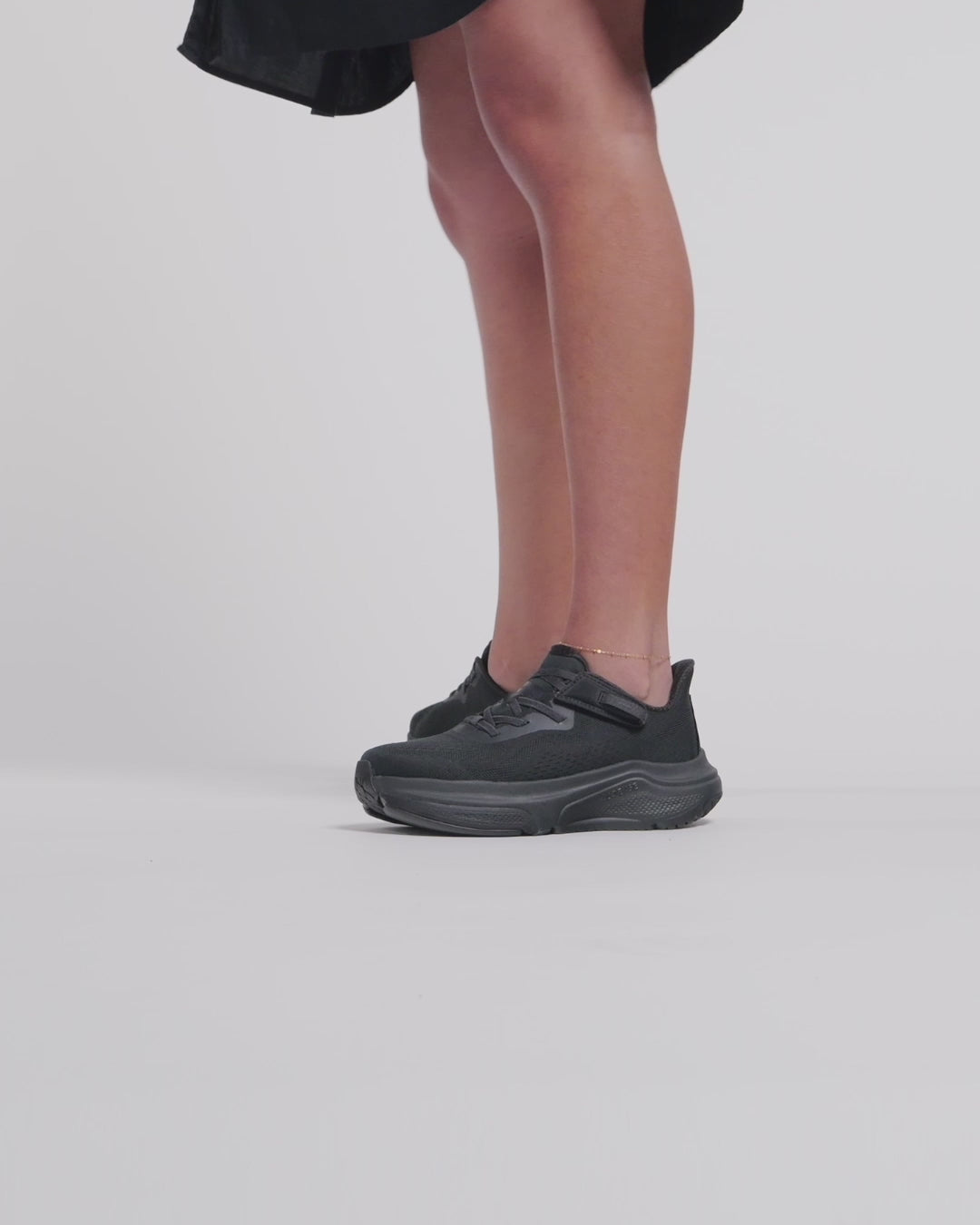 [color: all black] Original Women's Adaptive Shoe